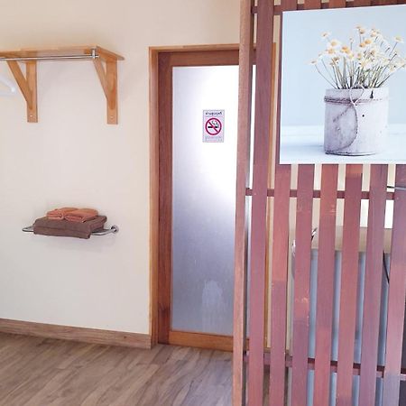 Little Guest House Hotel Chiang Mai Rum bild