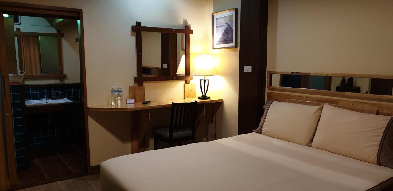 Little Guest House Hotel Chiang Mai Rum bild