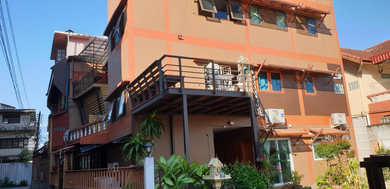 Little Guest House Hotel Chiang Mai Exteriör bild
