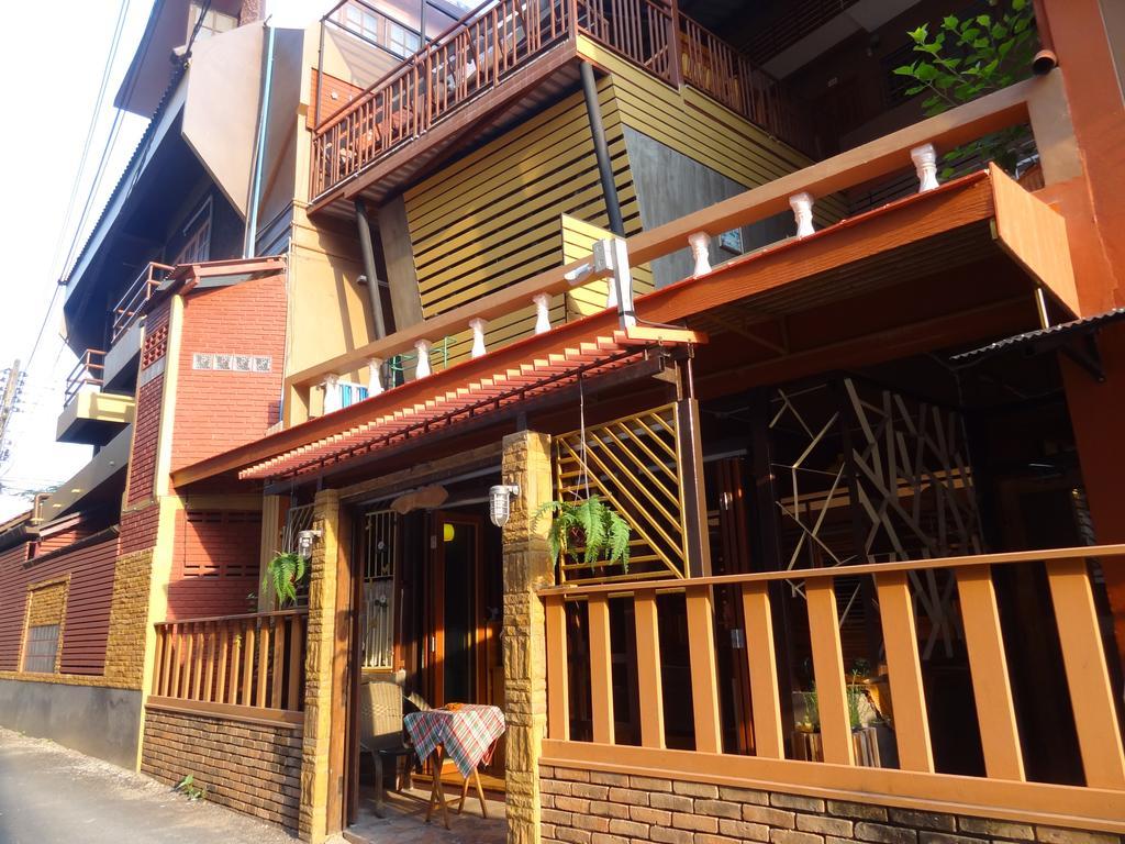 Little Guest House Hotel Chiang Mai Exteriör bild