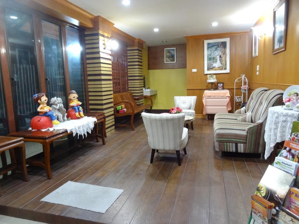 Little Guest House Hotel Chiang Mai Exteriör bild